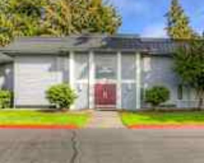 2 Bedroom 1BA 927 ft² Pet-Friendly Apartment For Rent in Lakewood, WA 8619 Zircon Dr SW