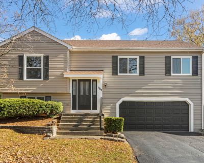 3 Bedroom 2BA 1802 ft Single Family House For Sale in Bartlett, IL