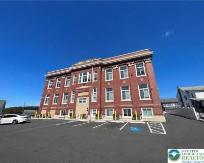 216 Penn Street unit: 3. image_url. Info provided by Listhub Api Studio 1 Bedroom 2 Bedrooms 3 Bedrooms Never miss a deal! Get immediate alerts when prices drop or new units arrive. Turn on alerts 2 Bed, 1.0 Bath 2 Bed 1 Bath 970 sqft Starting at $1,650 Available 1. 2 Bedroom. 1 Bathroom. 970 ft