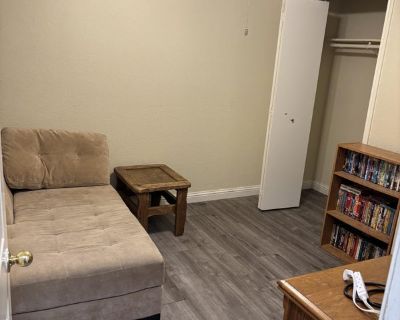 Total rooms: 2. Deposit: $0.00 * Utilities included?: Yes * Fees apply?: No. References are not required. No preference. Non-smoking. Not for couples. Age preference: 30 - 45. Furnishings: Furnished * Parking: Yes * Garage: No * Yard/patio: Yes * Balcony/roof terrace: No * Disabled access: No * Living room: shared * Broadband included: Yes. Availability Available Now Minimum term None Maximum t...