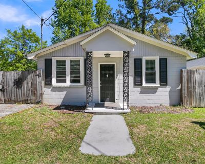 2 Bedroom 1BA 775 ft Apartment For Rent in Charleston, SC