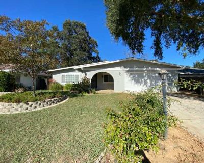 Spacious Home in a Court. Elk Grove has a diverse population, lots of entertainment options and easy commuter access. Patio / balcony Dishwasher Garage Air conditioning Ceiling fan Concierge Unit Amenities air conditioning ceiling fan dishwasher fireplace garbage disposal microwave patio / balcony range Property Amenities concierge parking garage. 3 Bedroom. 2 Bathroom. 1556 ft