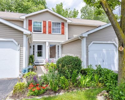 2 Bedroom 1BA 1036 ft Condo For Sale in Spencerport, NY