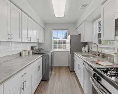 2 Bedroom 1.5BA 1200 ft Pet-Friendly Apartment For Rent in York, PA