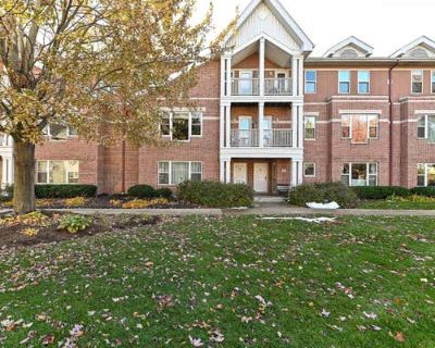 2 Bedroom 2BA 1601 ft Condominium For Sale in KENOSHA, WI