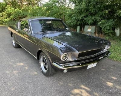 1965 Ford Mustang Fastback