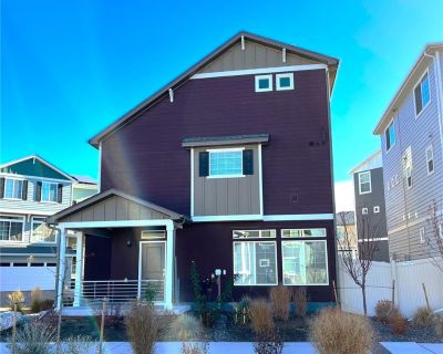 3 Bedroom 2BA 1932 ft Apartment For Rent in Aurora, CO