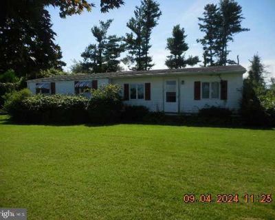 4 Bedroom 1BA 1122 ft Manufactured Home For Sale in CHESAPEAKE CITY, MD