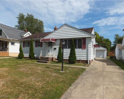 3 Bedroom 2BA 1008 ft Single Family House For Sale in Parma Heights, OH