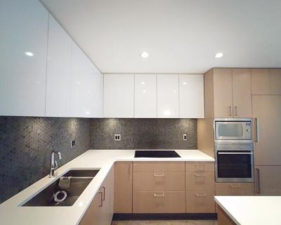 208-838 Broughton Street Available Now $2,375 per month, utilities extra NS/1 Small Pet Permitted Welcome to the Escher Building! Come home to a remarkable unit in a distinctive part of Victoria s new downtown. Spacious 1 bed, 1 bath second floor suite just steps to Quadra Street, Fort Street, Blanshard and all the amenities Victoria has to offer: transit, shopping, entertainment, health and fi...