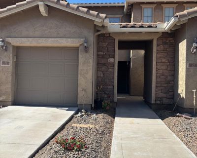 2 Bedroom 2BA 1263 ft Townhouse For Rent in Phoenix, AZ