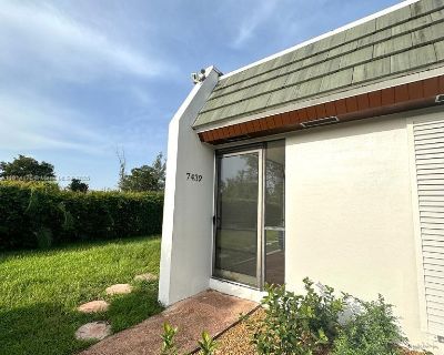 Twin Sabal Dr. UNIQUE ONE OF A KIND LARGE CORNER- FULLY RENOVATED Features: 3 bedrooms/2 Baths with new Roof, new Hurricane Impact Doors Windows, Bahama Shutters for ultimate privacy, No HOA, new kitchen, tile, bathrooms all renovated, new driveway and also has a GENERAC Generator!! You Can Enjoy Outdoor Gatherings on your screened in patio or In the Large Backyard, Perfect For BBQS, Parties, F...