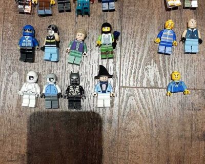 Various Lego characters
