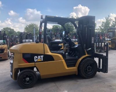 Buy Used Cat Lift Trucks DP50N1 at Dallas, Texas