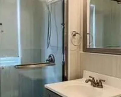 2 Bedroom 1BA 1200 ft Condo For Rent in Quincy, MA