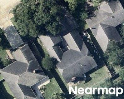 3 Bed Bankruptcy Property in Sugar Land, TX 77498 - 7th St