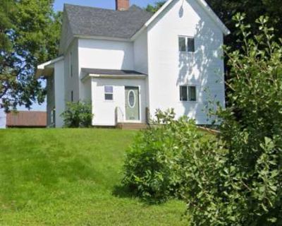 3 Bedroom 1BA 0 ft Apartment For Rent in Eau Claire, WI