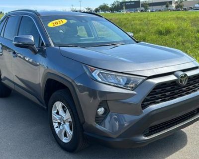 2021 Toyota RAV4 XLE 4DR SUV