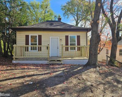 2 Bedroom 1BA 624 ft Single Family House For Sale in Ottumwa, IA