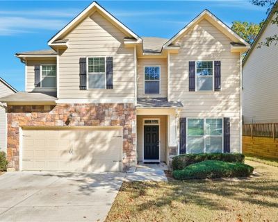 4 Bedroom 2BA 2450 ft House For Rent in Suwanee, GA