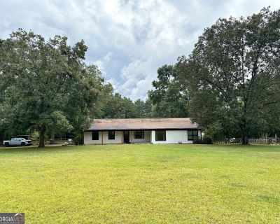 3 Bedroom 2BA 1744 ft Single Family House For Sale in McDonough, GA