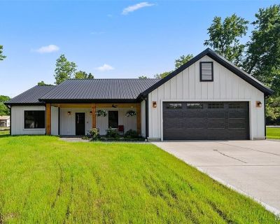 3 Bedroom 2BA 2126 ft Single Family House For Sale in O'Fallon, MO