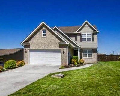 3 Bedroom 2.5BA 1920 ft Apartment For Rent in Loudon, TN