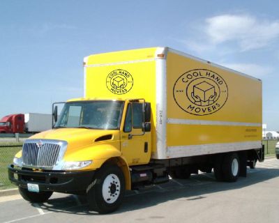 We offer full-service, secure, climate-controlled storage services & space.
When you store your belongings with Gentle Giant, we inventory, label and store everything ourselves in self-contained crates that can be accessed only by Gentle Giant staff. Whether you are moving locally or long distance, our climate controlled storage facilities are expertly designed to guard your property against ev...