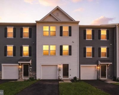 103 Homestead Dr. Open Saturday Oct 18th from 2-4pm !! New Construction in Homestead Acres! Be the first to live in this beautiful home. Offering 4 bedrooms 3.5 baths, upgrades galore and so much more! 1 car garage. Yard will be fenced in. Come see us today!!. 4 Bedroom. 3.5 Bathroom. 0 ft