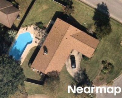 2 Bath Preforeclosure Property in Pensacola, FL 32504 - Flintwood Rd