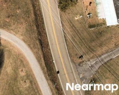 Preforeclosure Property in Knoxville, TN 37918 - Lyndell Rd # B