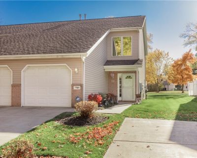 2 Bedroom 1BA Condo For Sale in Northfield, OH