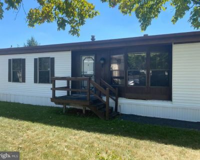 2 Bedroom 2BA 960 ft Mobile Home For Sale in Harrisburg, PA