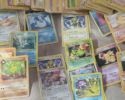 Lot of about 200 Pokemon cards from 1999-2005