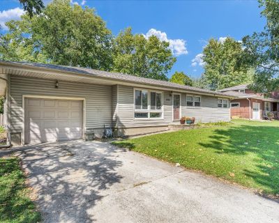 3 Bedroom 1BA 1438 ft Single Family House For Sale in Champaign, IL