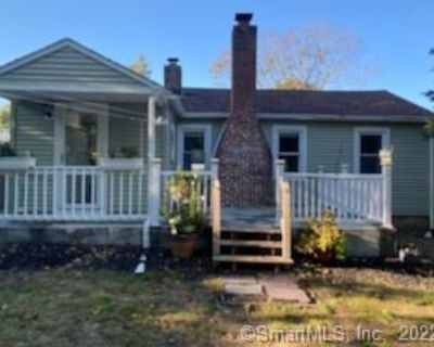 2 Bedroom 1BA 1018 ft House For Rent in Groton, CT