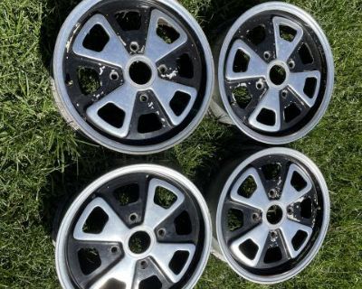 Porsche 2 liter genuine Fuch wheels clean 914