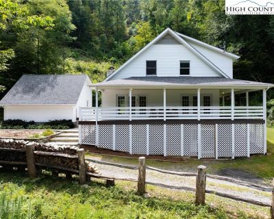 2 Bedroom 2BA 1778 ft Single Family House For Sale in Bakersville, NC