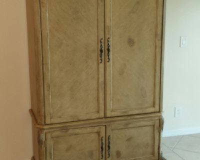 Armoire