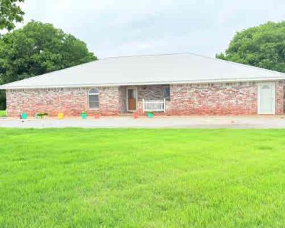 5 Bedroom 3BA 2874 ft Single Family Home For Sale in BEAVER, OK