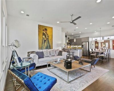 1911 Summit Avenue # 1. Property for Rent in Dallas, TX for $4,600 with 3 bedrooms and 3 full baths. This 1,936 square foot property was built in 2015 on a lot size of 0.878.. Other. Your opportunity to live in the heart of Knox Henderson & Lower Greenville in a new, state of the art, END UNIT condo. Listen to live music from Truck Yard on one of your two private balconies. Less than 5-min walk...