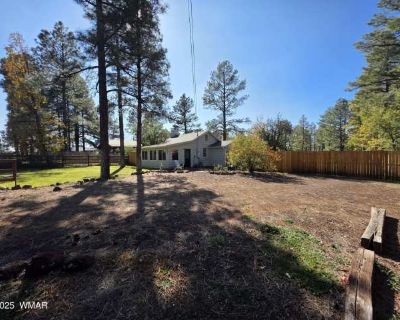 1 Bedroom 1BA 797 ft Apartment For Rent in Lake of the Woods, AZ