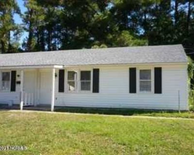 2 Bedroom 1BA Apartment For Rent in Jacksonville, NC