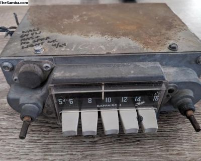 VW Bug Beetle Sapphire I Radio