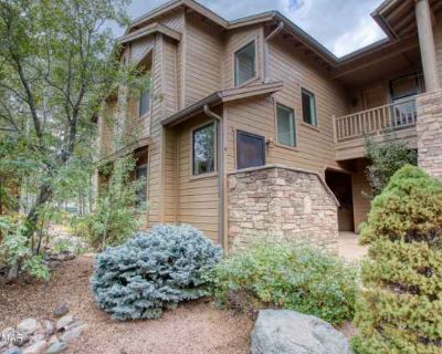 2 Bedroom 2BA 1253 ft Furnished Apartment For Rent in Show Low, AZ