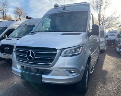 2025 Roadtrek Roadtrek SS Agile AWD