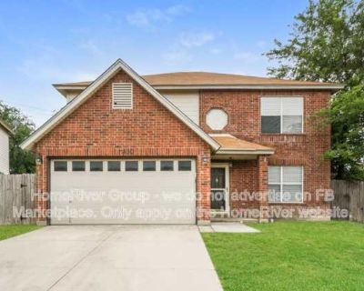 3 Bedroom 3BA 2096 ft Pet-Friendly Apartment For Rent in Bexar County, TX