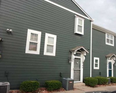 909 West 41st Place. Charming and musical, Kansas City is known for blues, jazz, and barbecue. In unit laundry Google fiber Granite counters Parking Fireplace Guest parking Unit Amenities fireplace granite counters in unit laundry Property Amenities parking google fiber guest parking. 1 Bedroom. 1.5 Bathroom. 877 ft