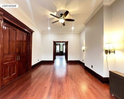 440 45th St Apt 2. Who wouldn't want to live on a pretty tree lined block in prime Sunset Park? This bright and spacious one bedroom apartment is on the parlor level of a well maintained brownstone. Not only will the bedroom easily fit a king size bed, but you have a dedicated and separate space, perfect for a HOME OFFICE! Open kitchen leads into your oversized living room with large, almost fl...