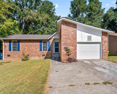 3 Bedroom 2BA 1453 ft Single Family House For Sale in Irmo, SC